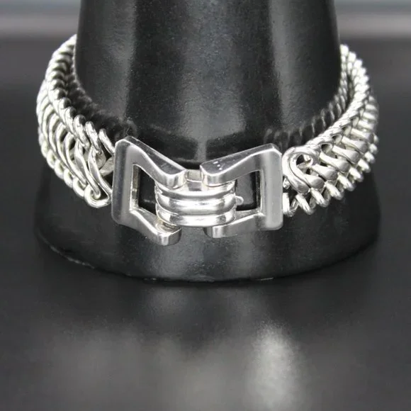 Vintage Signed CORO PEGASUS Thick Link Bracelet Silver Tone 7.5" Long 1950s - Picture 10 of 15